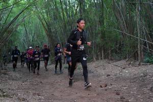 BIB: 403
                            <button type="button" onclick="openModal(4111468)" class="btn btn-primary btn-sm float-right btn-popup" data-toggle="modal" data-target=".modal-high-quality">
                        <i class="fas fa-shopping-cart"></i> Add to Cart
                    </button>
                                            <button type="button" onclick="isThisMe(4111468, true)" class="btn btn-success btn-sm float-right btn-popup btn-isme hidden" data-toggle="tooltip" data-placement="bottom" title="นี่คือรูปของคุณใช่ไหม คลิกที่นี่เพื่อเอาเข้าอัลบั้ม">
                        <i class="fas fa-plus"></i> Add to album
                    </button>
                    <button type="button" onclick="isThisMe(4111468, false)" class="btn btn-warning btn-sm float-right btn-popup btn-isnotme hidden">
                        <i class="fas fa-ban"></i> Remove from album
                    </button>